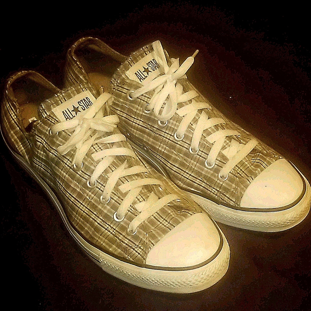 Converse low tops size 12